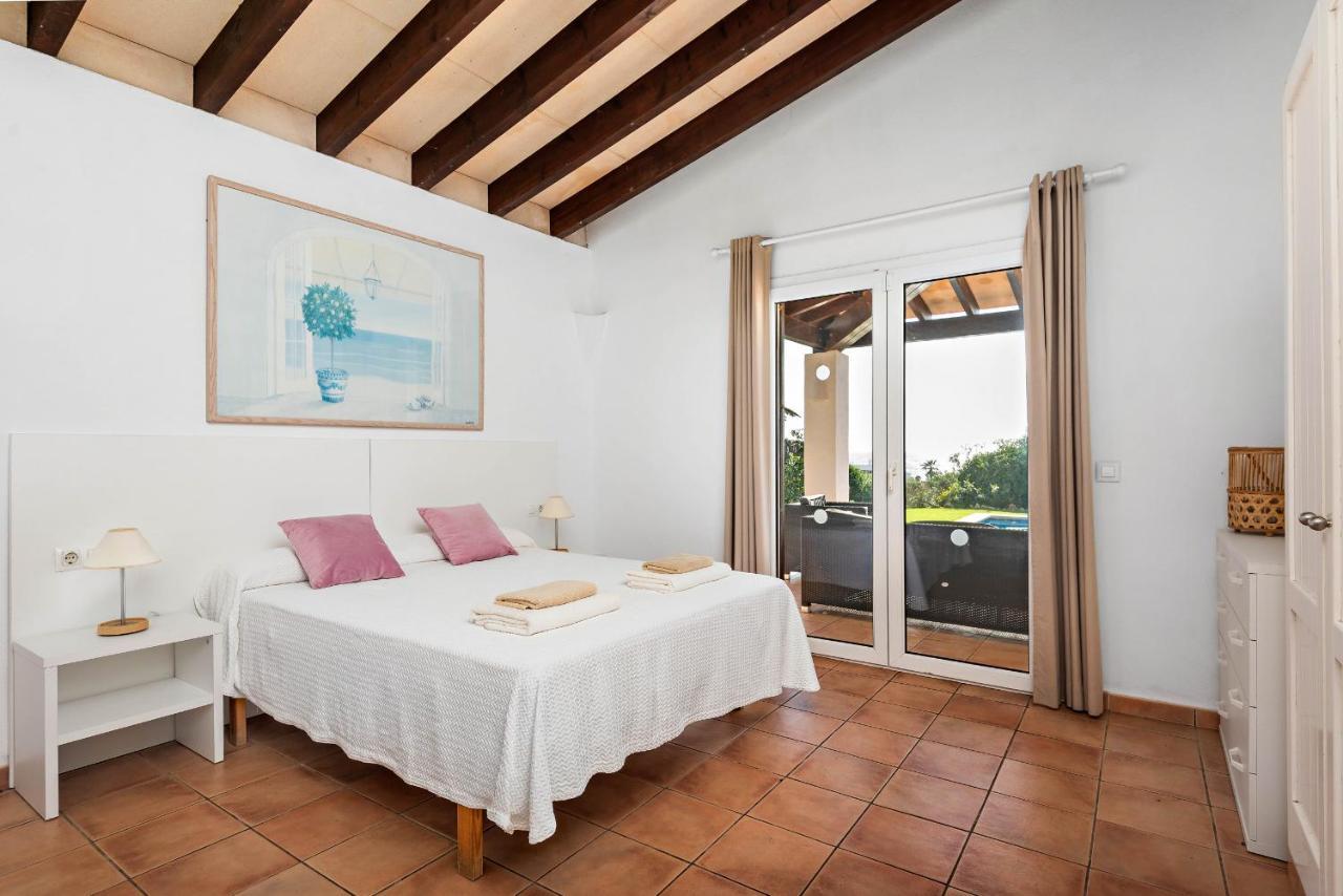 Villa Ribes Binibeca Exterior photo
